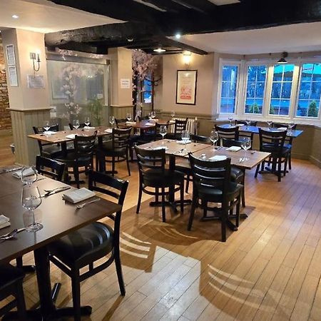 Bed and Breakfast The Bell And Bottle Maidenhead Exteriér fotografie