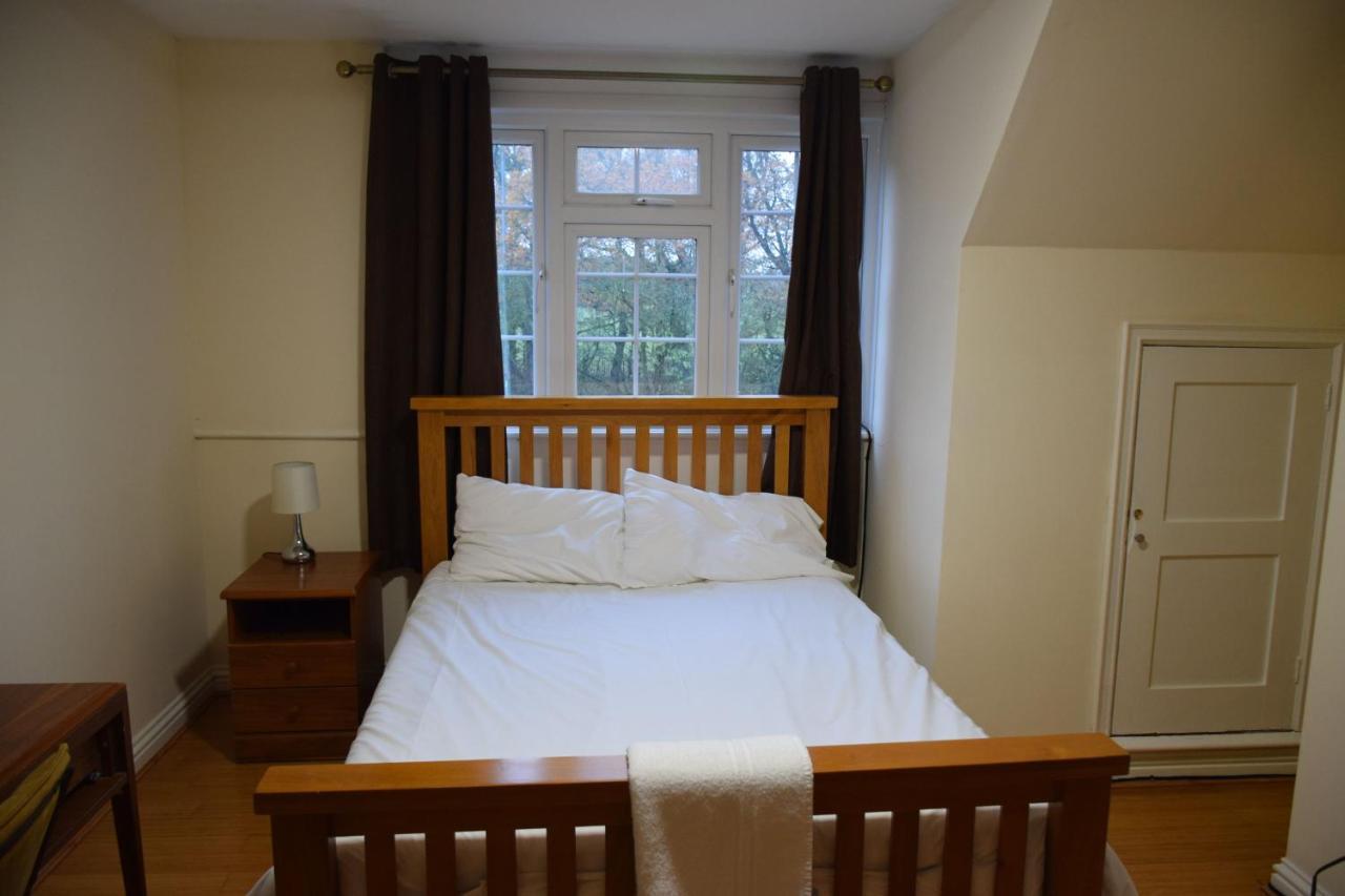 Bed and Breakfast The Bell And Bottle Maidenhead Exteriér fotografie